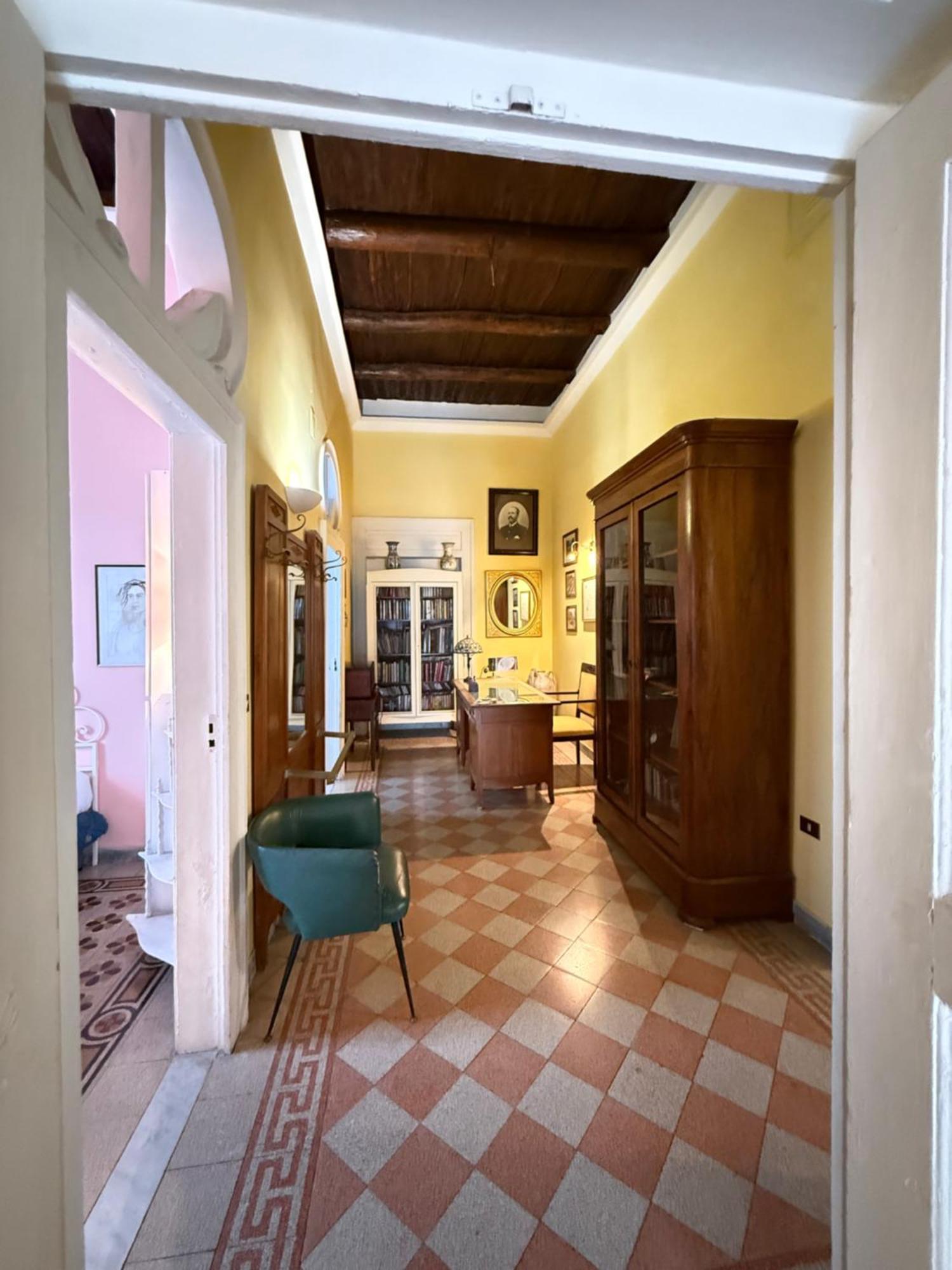 La Lanciolla Apartment *