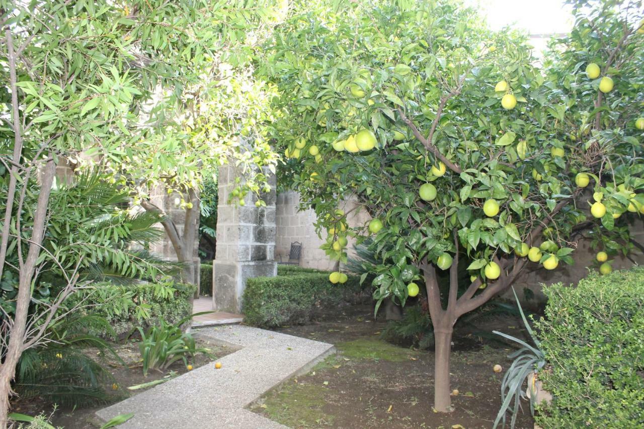 La Lanciolla *